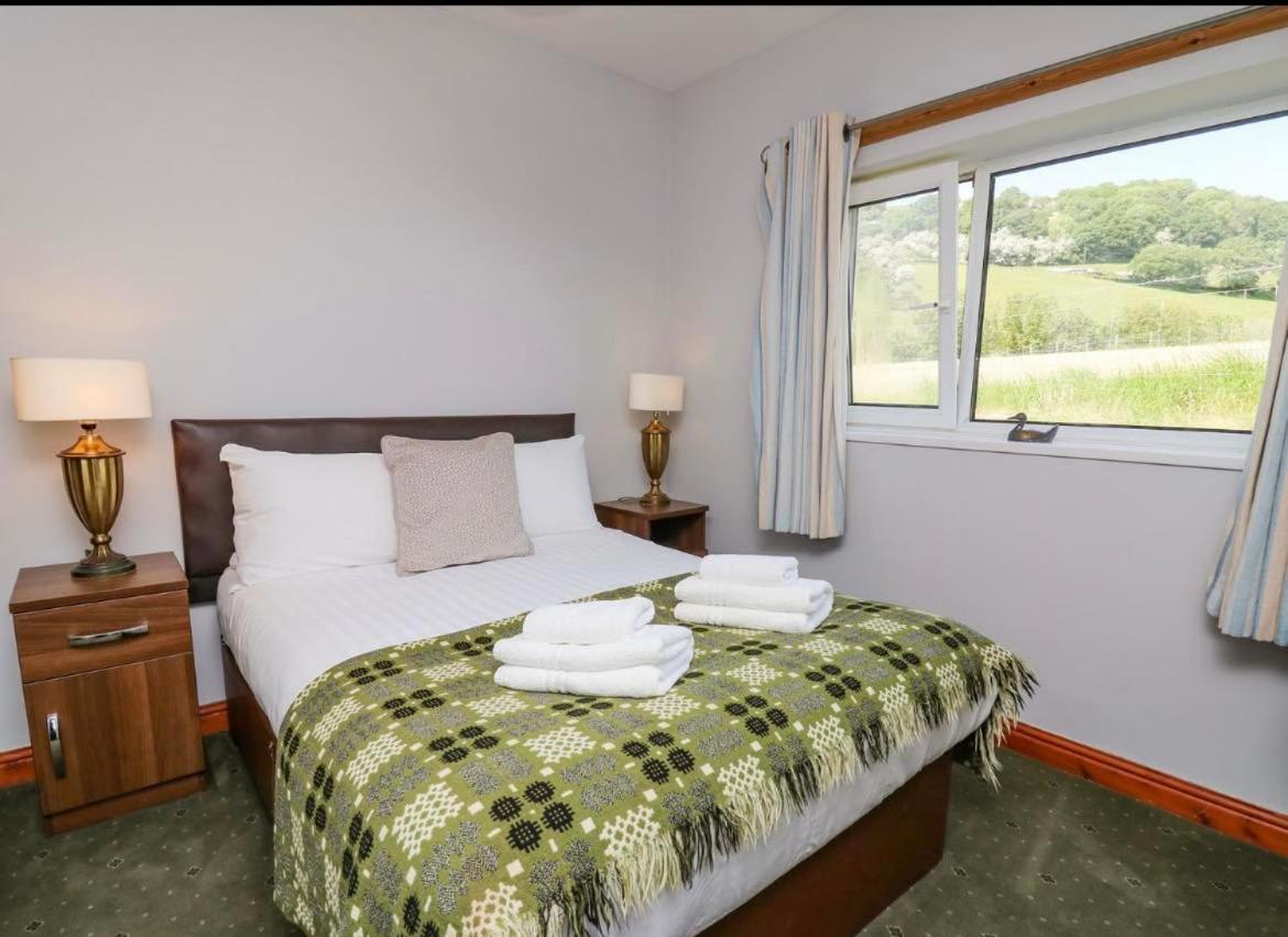 Aberceiro Bungalow 애버리스트위스 외부 사진
